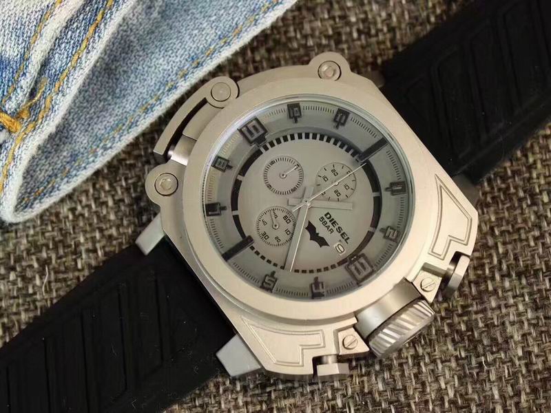 Diesel 47X57mm 32 (6)