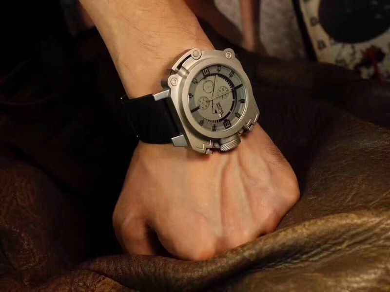 Diesel 47X57mm 32 (8)