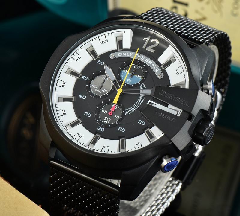 Diesel DZ4514 50X12mm 18 (2)