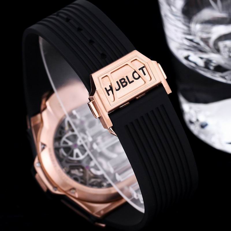 Hublot 44mm 01 (1)