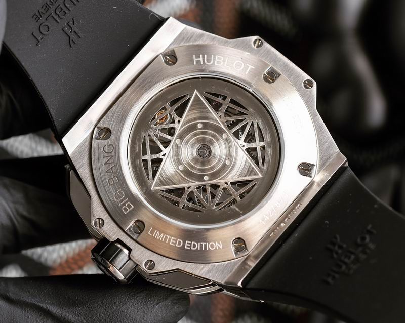 Hublot 45mm 17 (17)