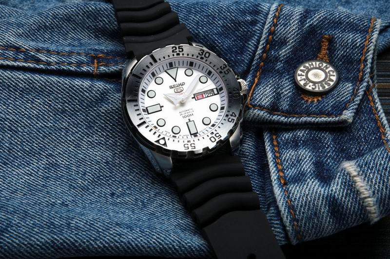 Seiko 43.3X13mm 01 (4)