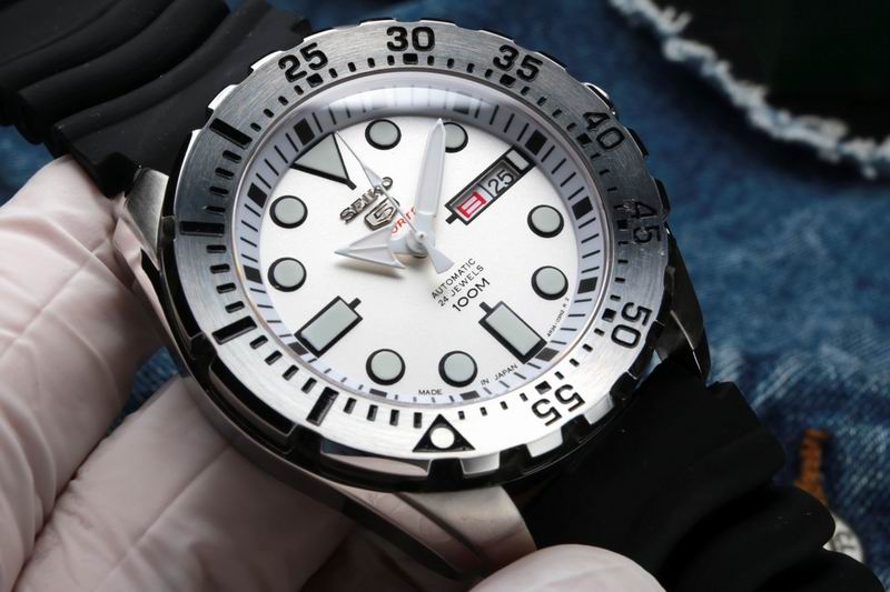 Seiko 43.3X13mm 01 (5)