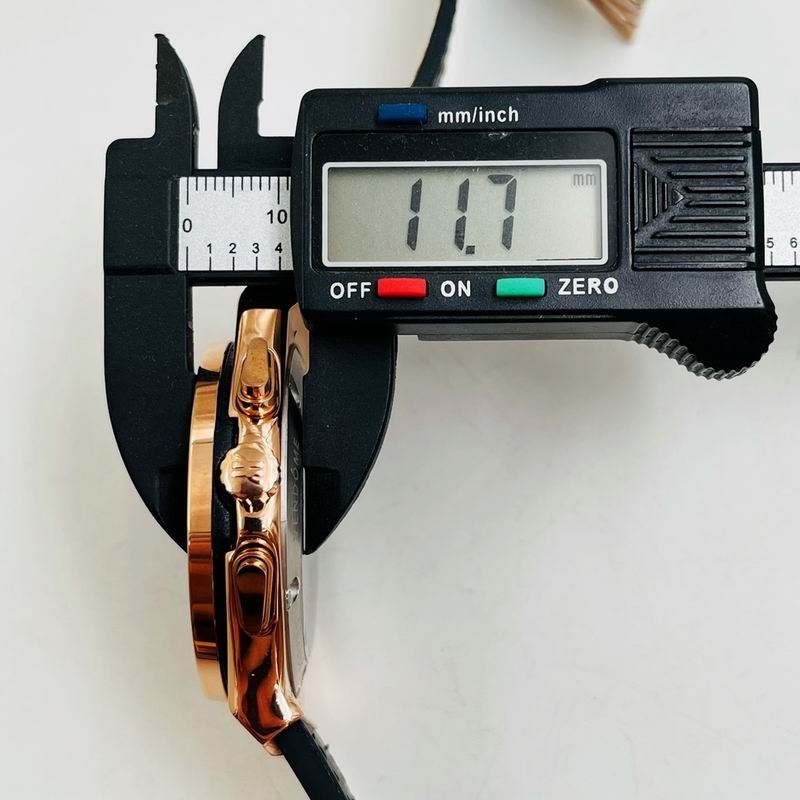 Hublot 41.9X11.7mm 18 (9)