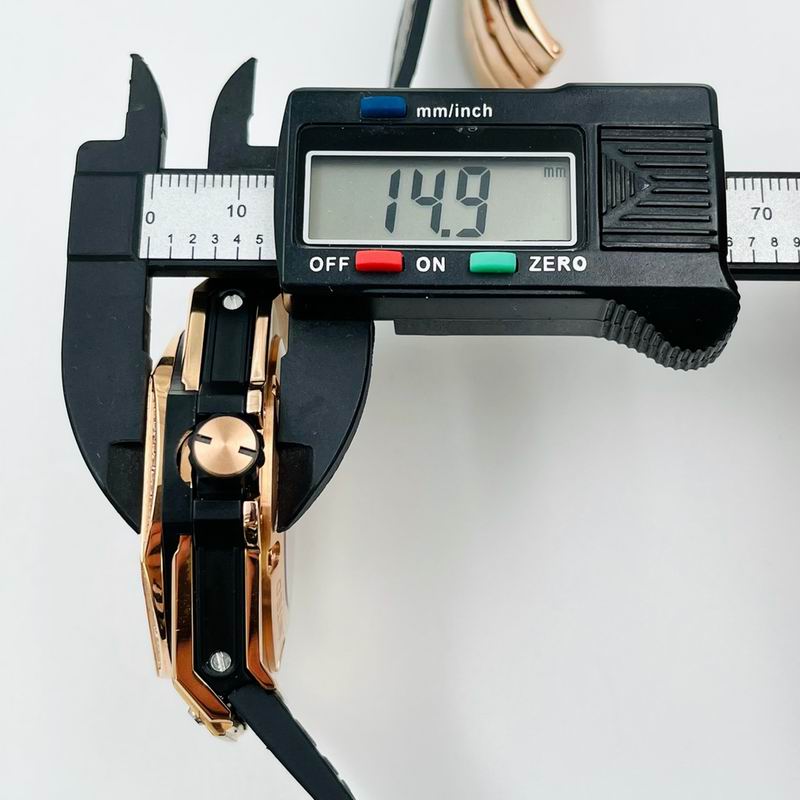 Hublot 42.1X14.9mm 07 (3)