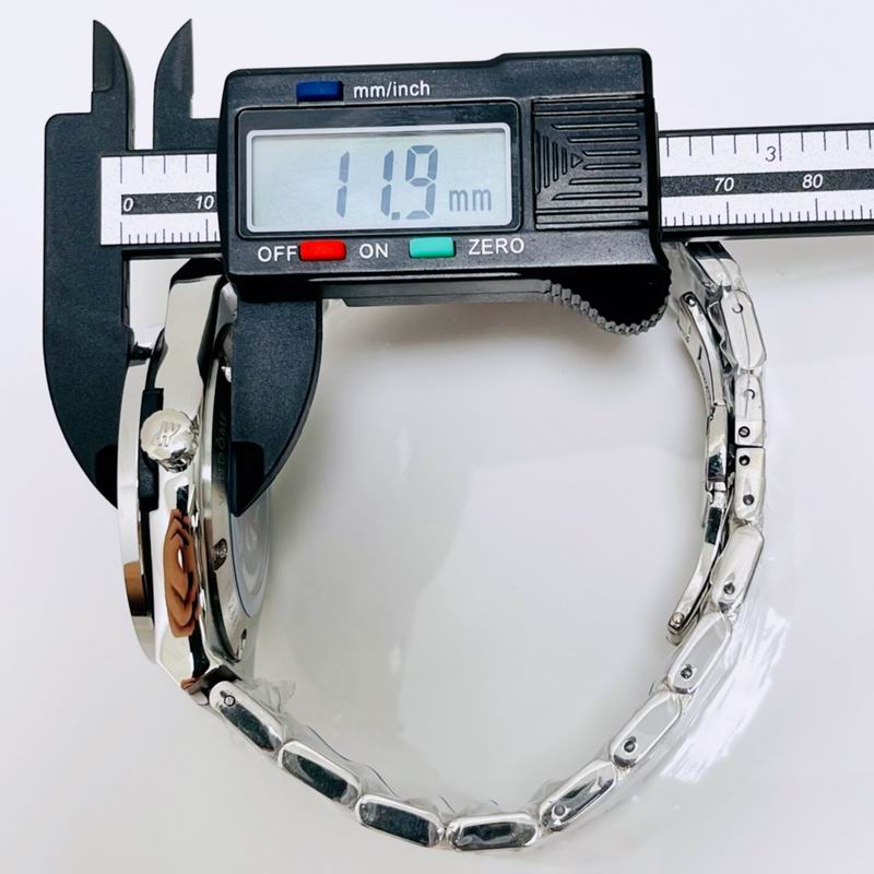 Hublot 44.7X11.9mm 88 (6)