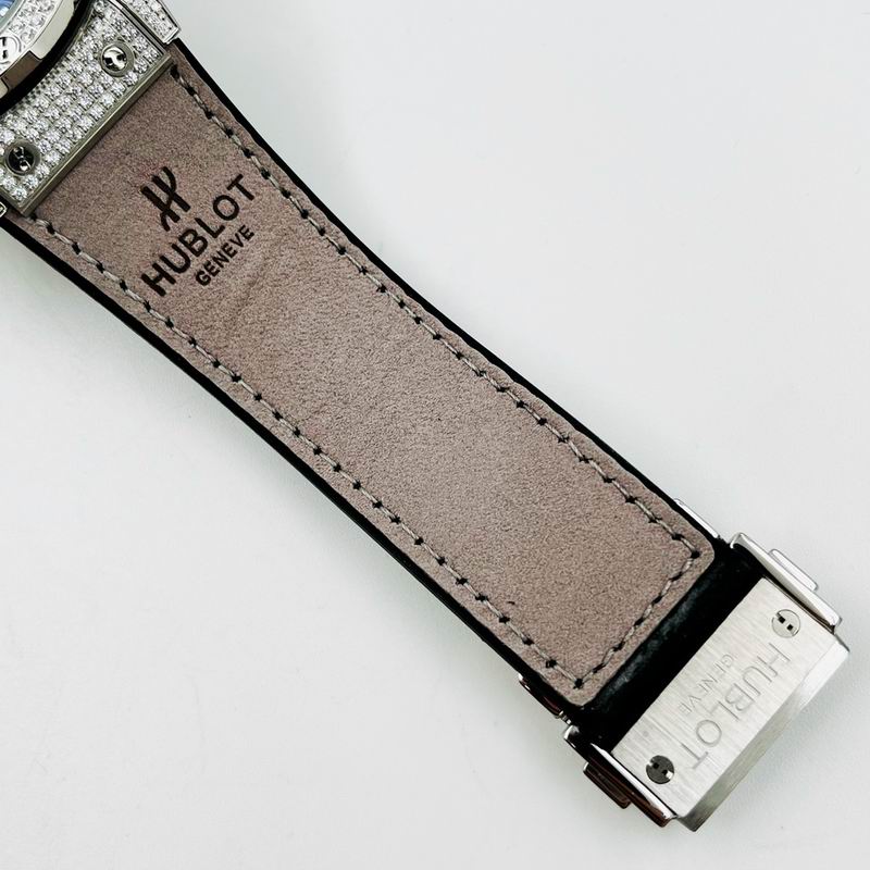 Hublot W45.2X12.2mm 71 (5)