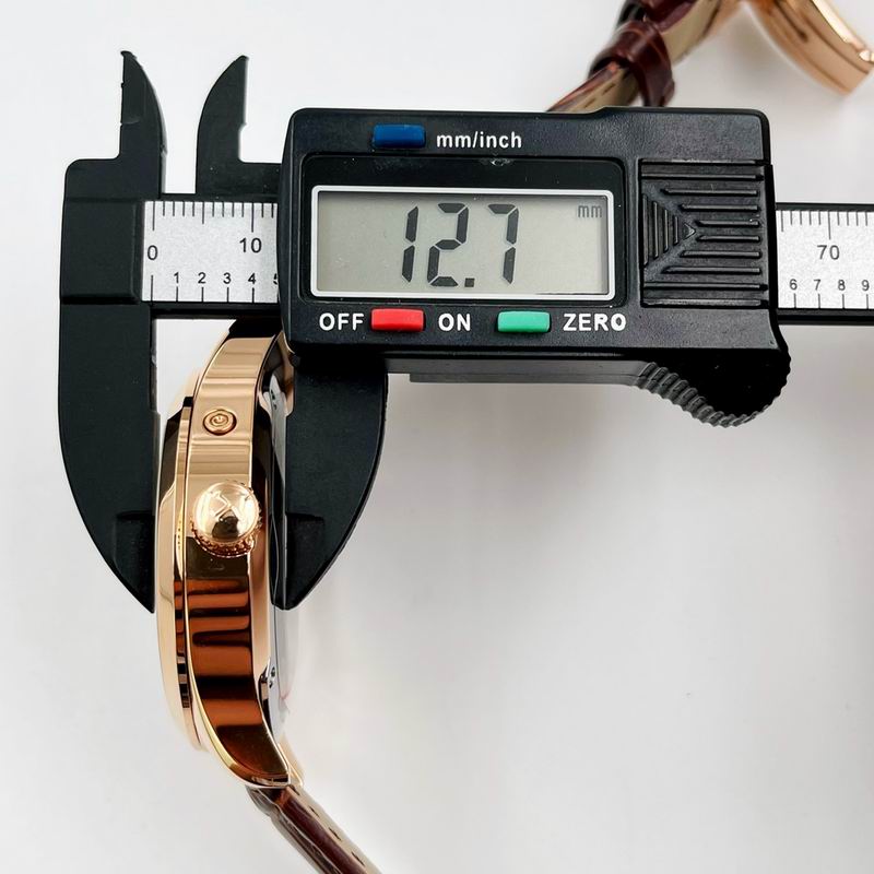 Jaeger LeCoultre 41.9X12.7mm 60 (2)