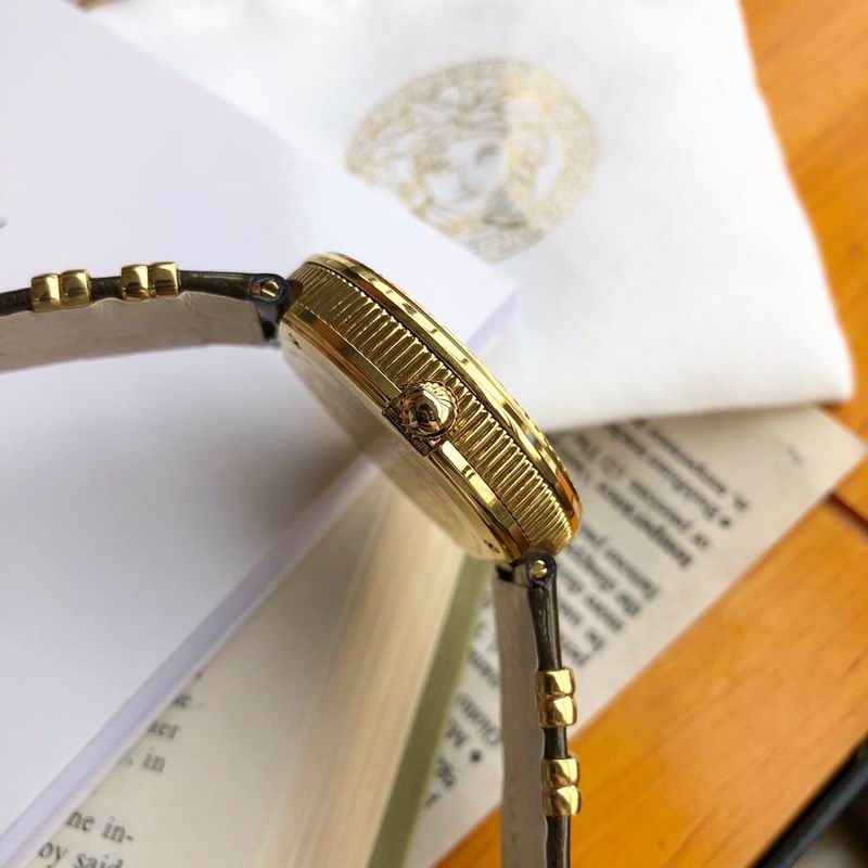 Versace 40mm 121 (1)