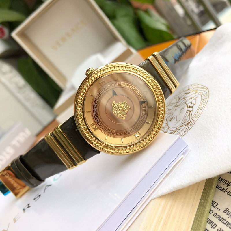 Versace 40mm 121 (9)