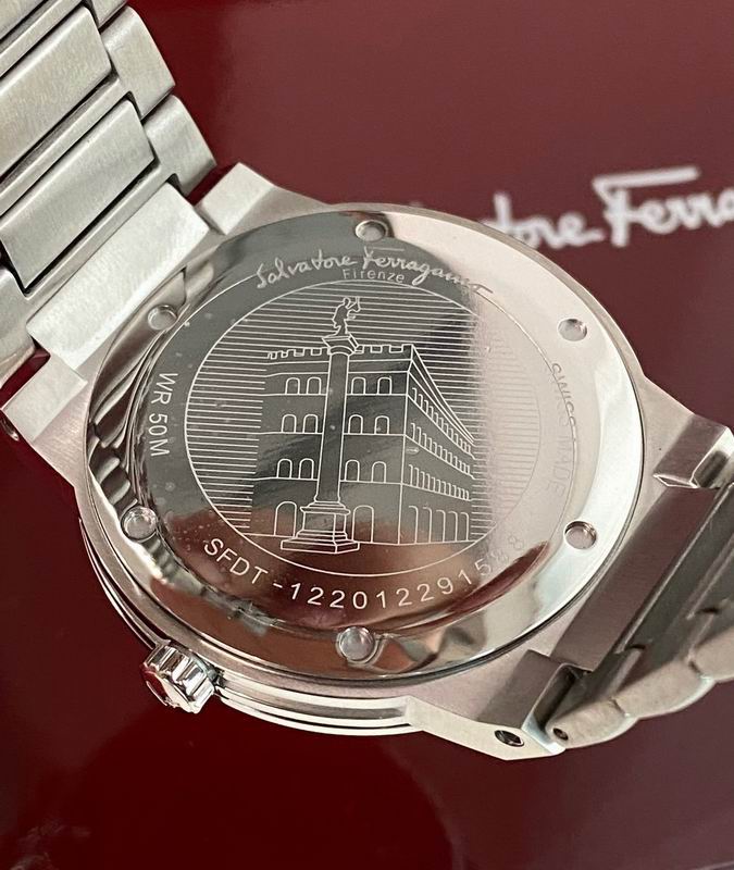 Ferragamo 41mm 13 (7)