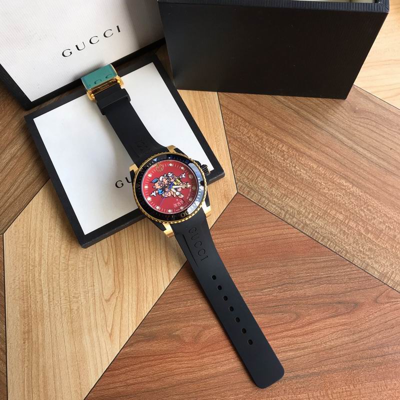 Gucci 40mm 22 (1)