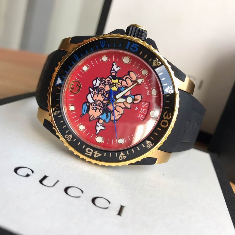 Gucci 40mm 22 (9)