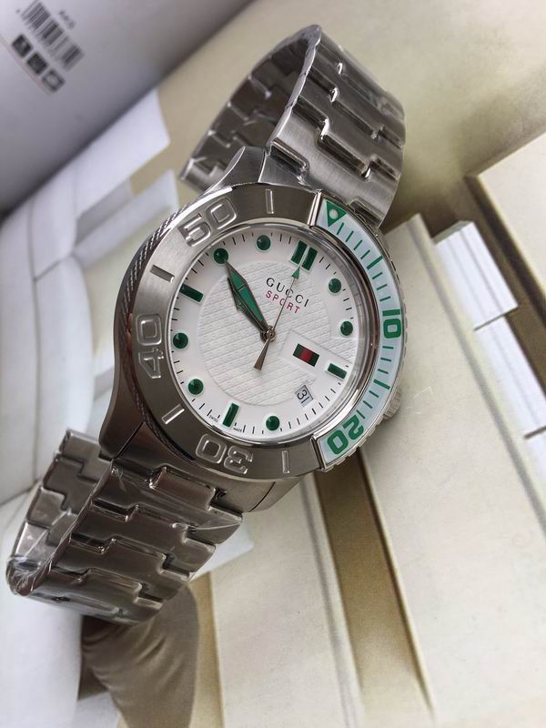 Gucci man 44mm 27 (9)
