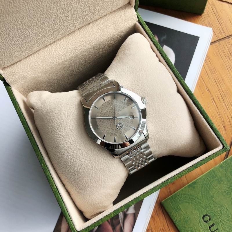 Gucci man38mm woman28mm 39 (5)