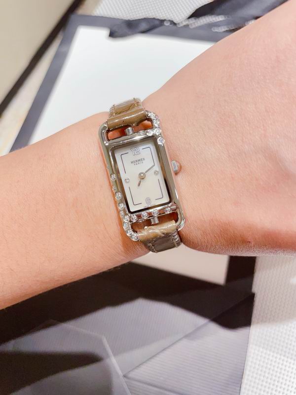 Hermes 25X18mm 06 (5)