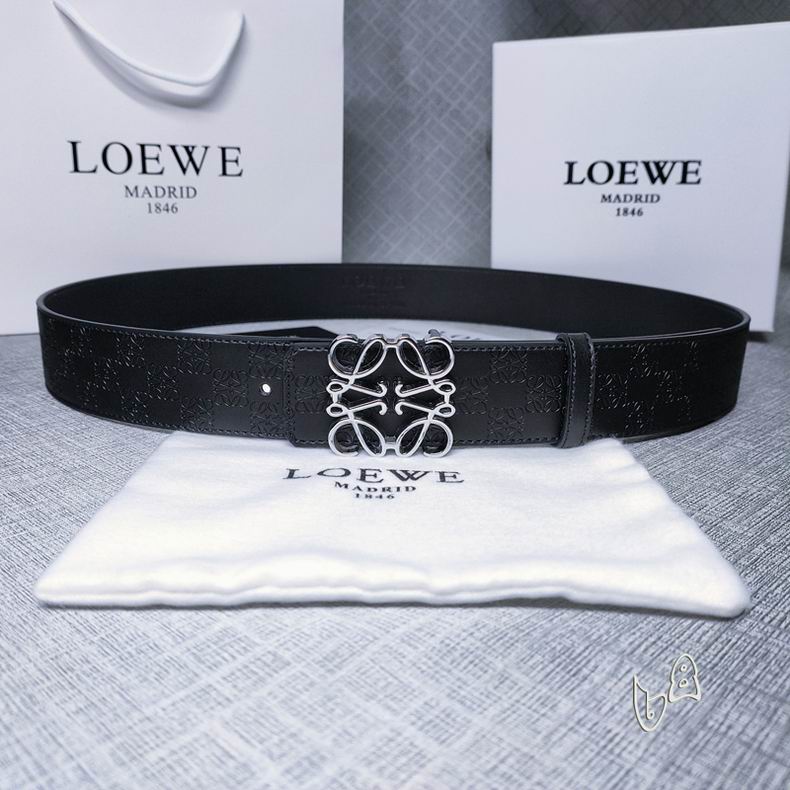 Loewe belt 38mmX80-125cm lb  (1)