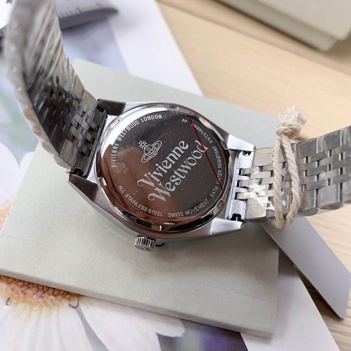 Vivienne Westwood 39mm 15 (17)