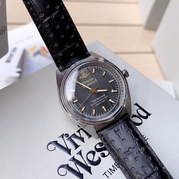 Vivienne Westwood 39mm 15 (6)