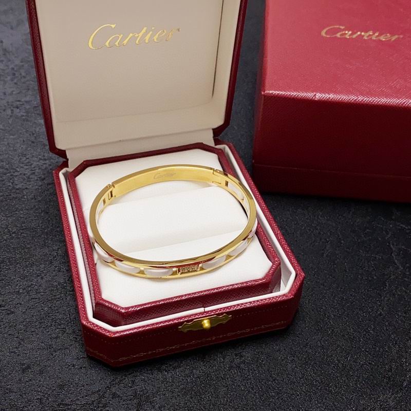 Cartier bracelet 09lyx7 (5)