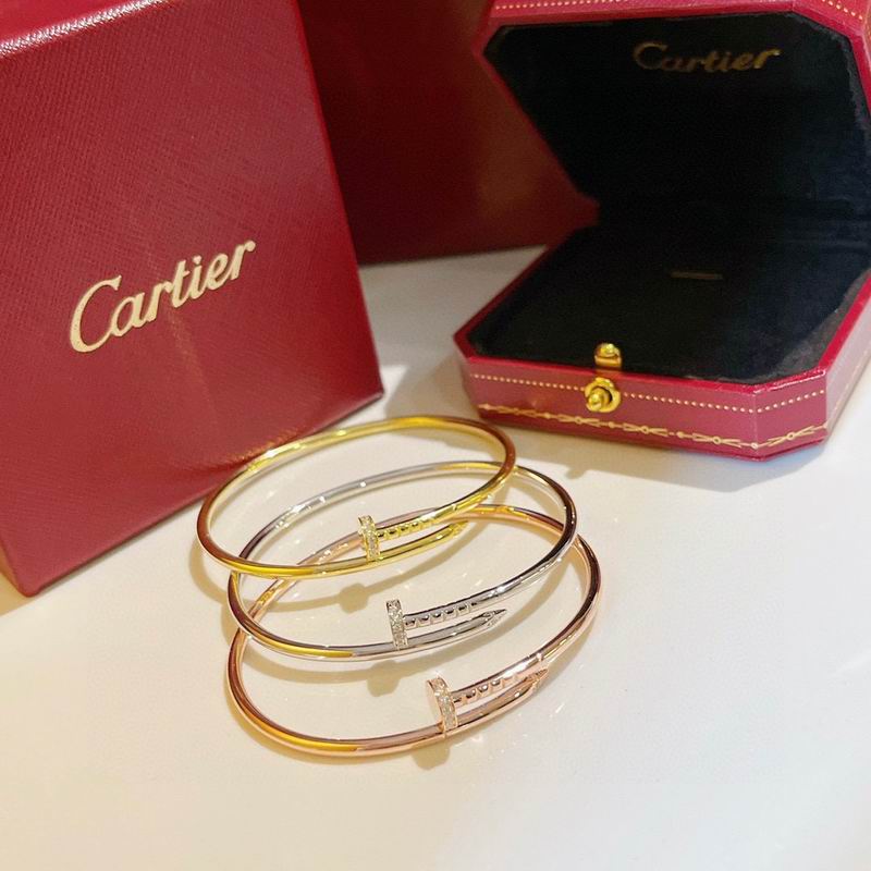 Cartier bracelet 09lyx9 (9)
