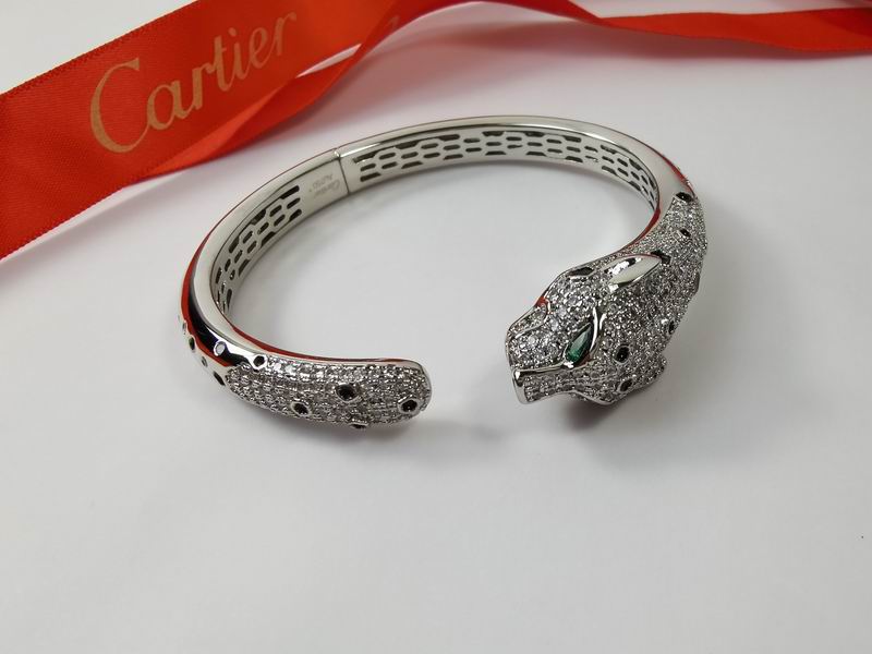 Cartier bracelet 11lyx28 (4)