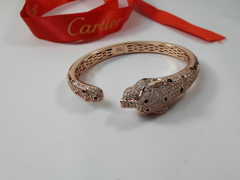 Cartier bracelet 11lyx28 (5)