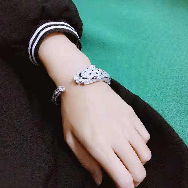 Cartier bracelet 11lyx29 (5)