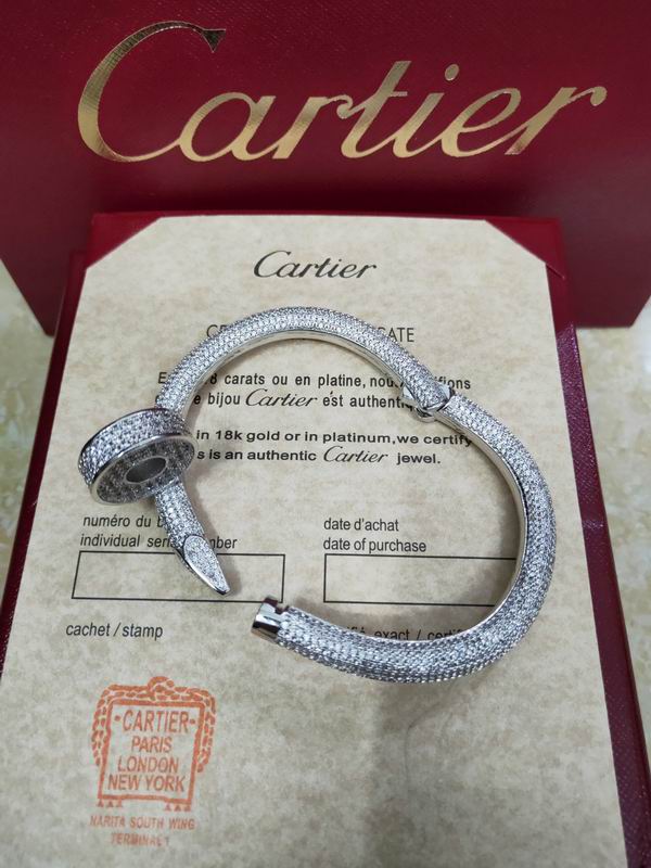 Cartier bracelet 11lyx32 (6)