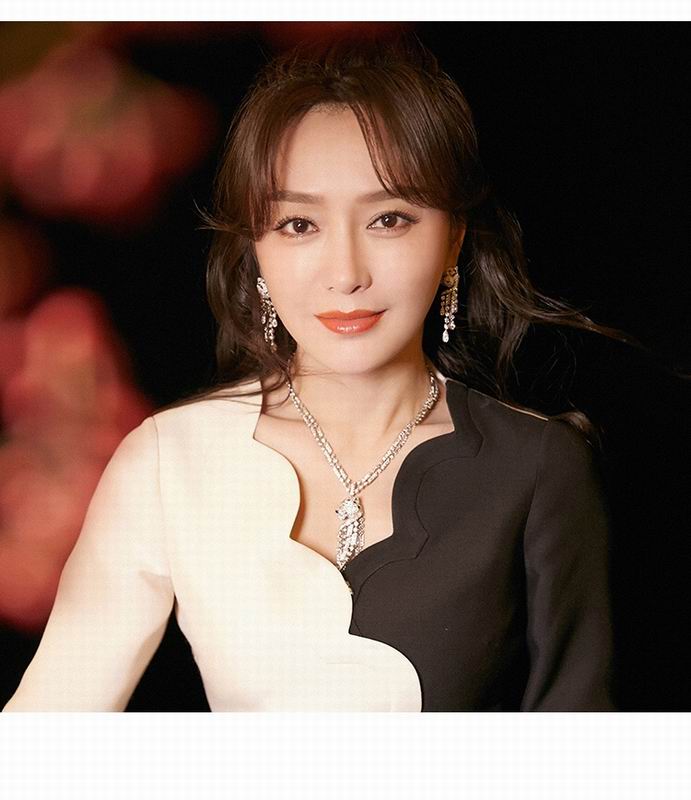 Cartier earring 09lyx6 (1)