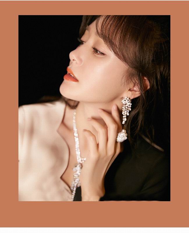 Cartier earring 09lyx6 (8)