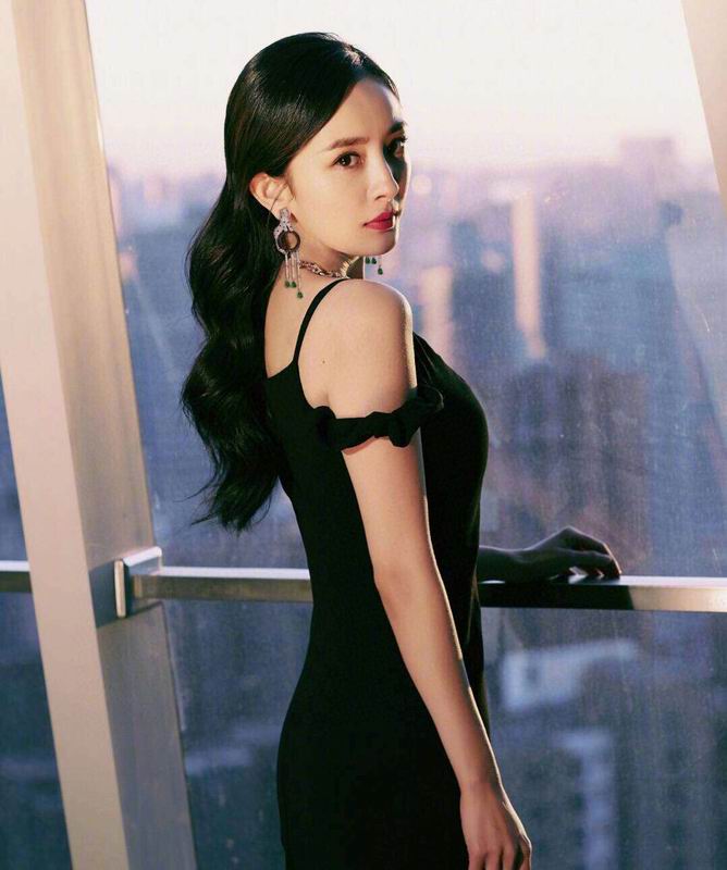 Cartier earring 09lyx7 (1)