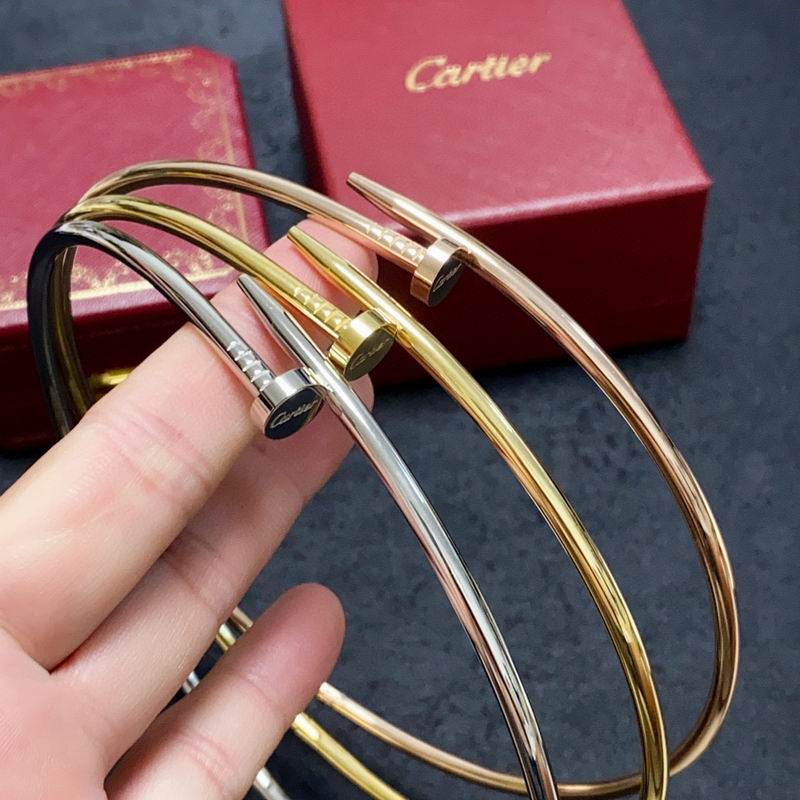 Cartier necklace 09lyx10 (1)