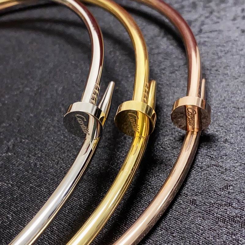 Cartier necklace 09lyx10 (5)