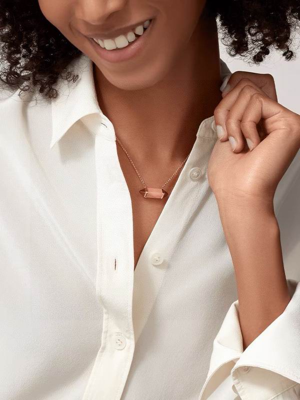 Cartier necklace 09lyx6 (6)