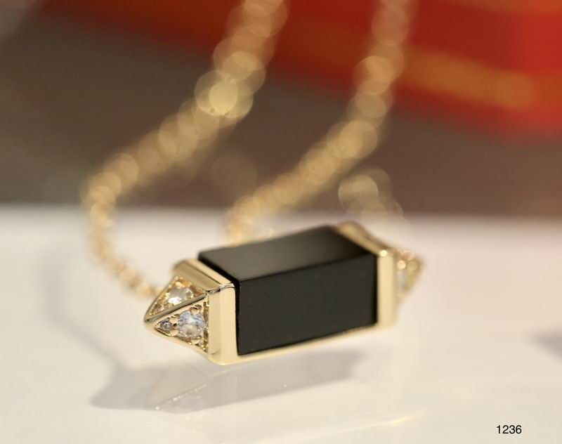 Cartier necklace 11lyx25 (19)