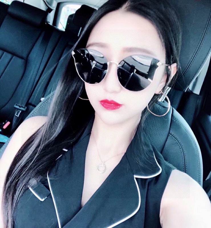 Cartier necklace 11lyx27 (4)