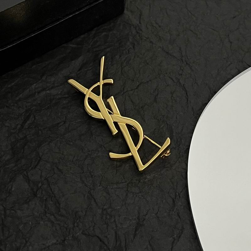 YSL Brooch 11lyr56 (3)