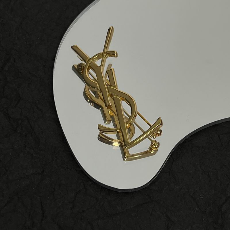 YSL Brooch 11lyr56 (4)