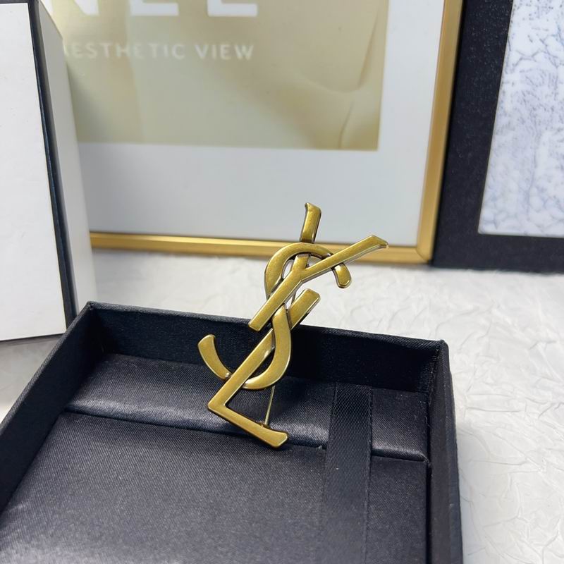 YSL Brooch 11lyr59 (3)