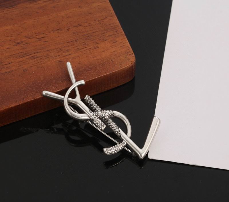 YSL Brooch 11lyr60 (4)