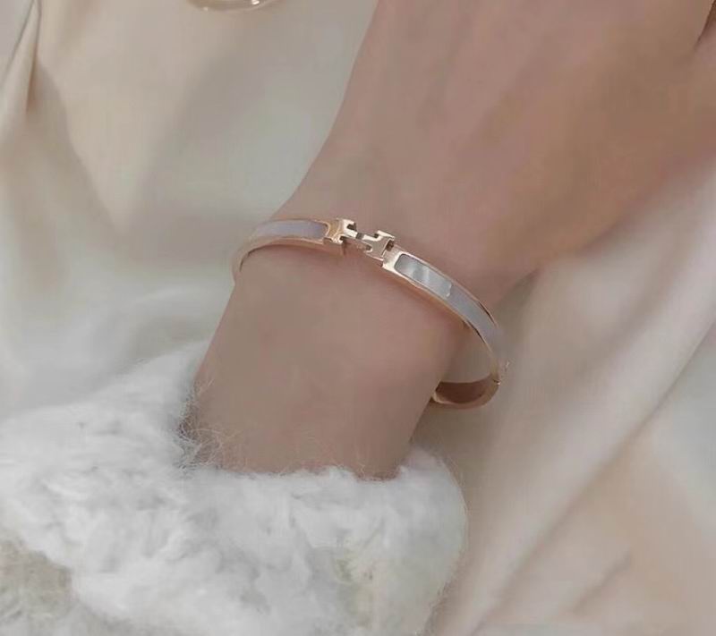 YSL bracelet 11lyr10 (4)