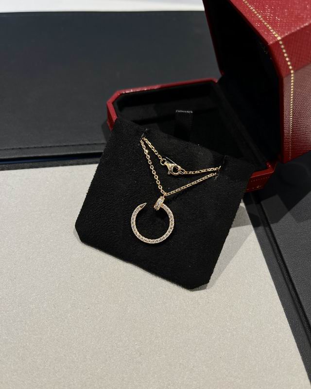 Cartier necklace 12lyx32 (18)