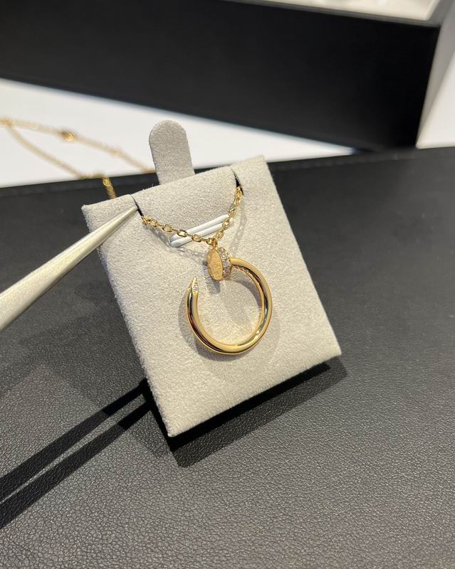 Cartier necklace 12lyx33 (9)