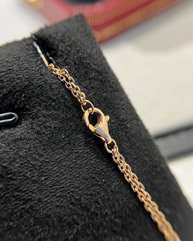 Cartier necklace 12lyx35 (7)