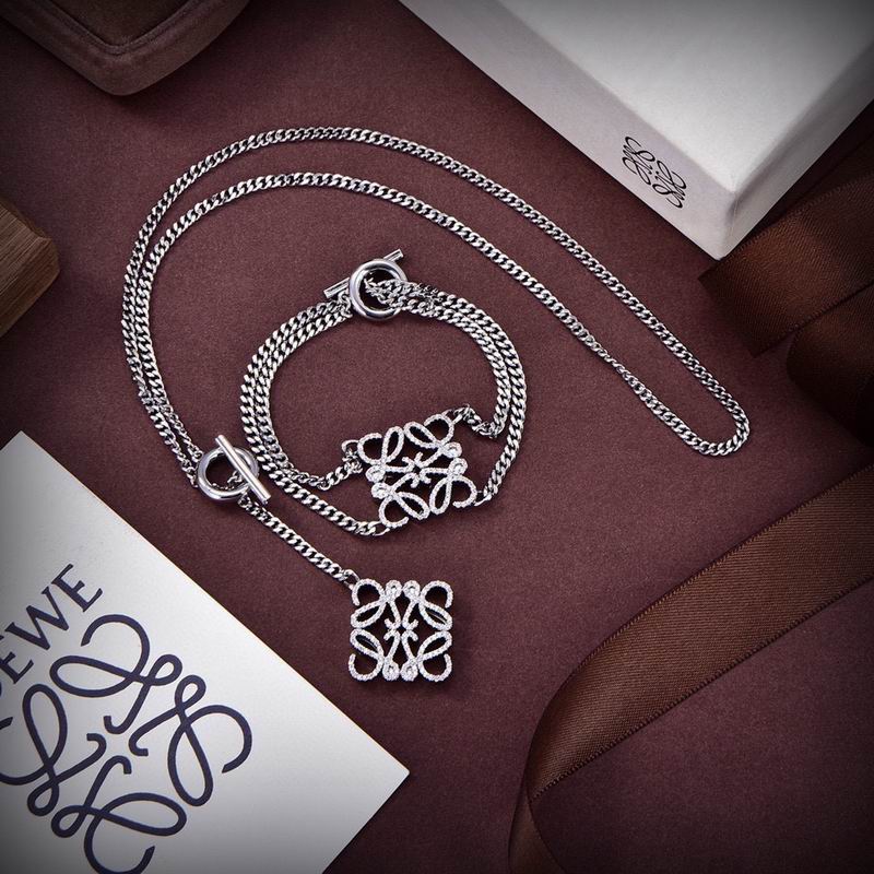 Loewe bracelet 01lyw5 (9)