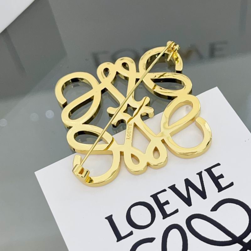 Loewe brooch 01lyw15 (1)