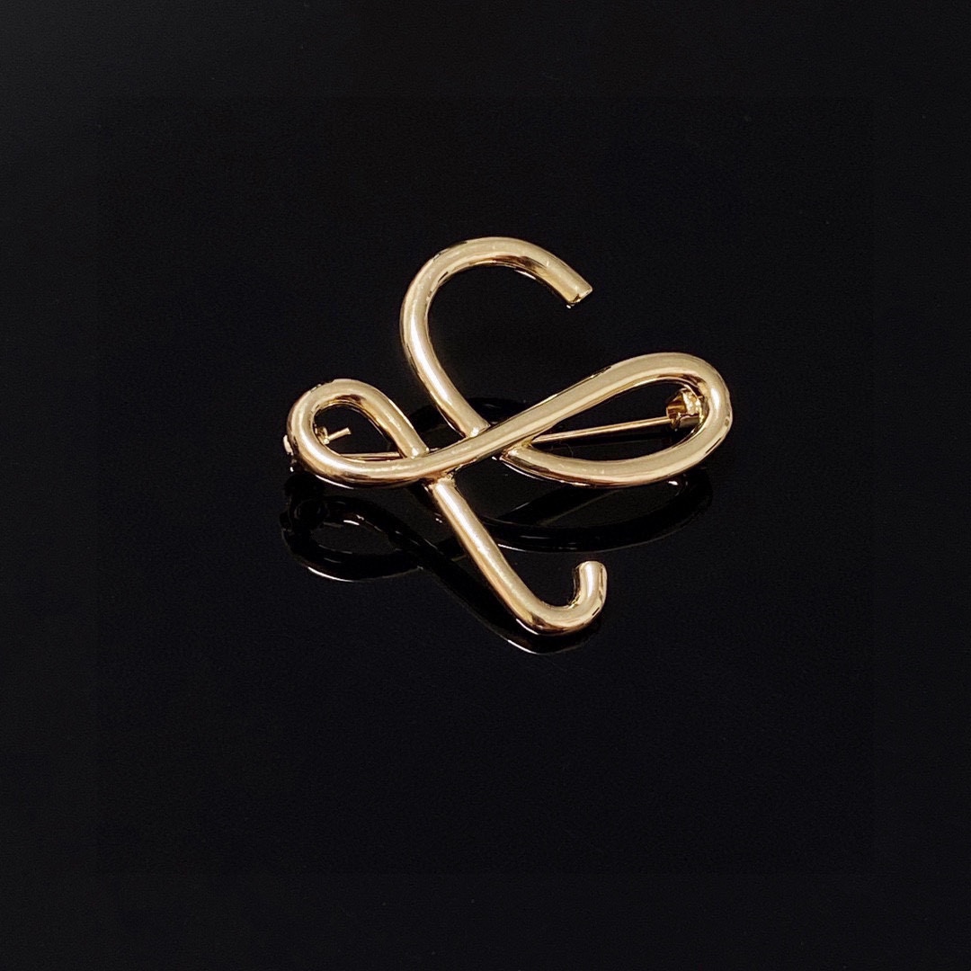 Loewe brooch 11lyw13 (7)