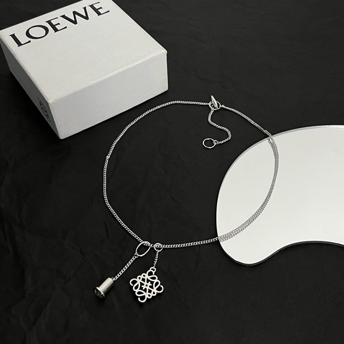 Loewe necklace 01lyw11 (1)
