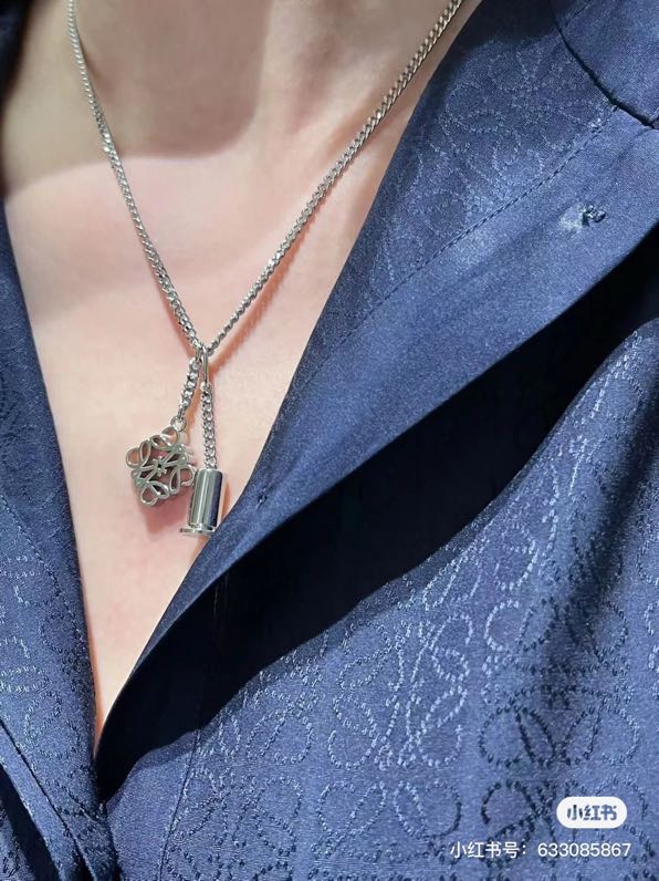 Loewe necklace 01lyw11 (8)